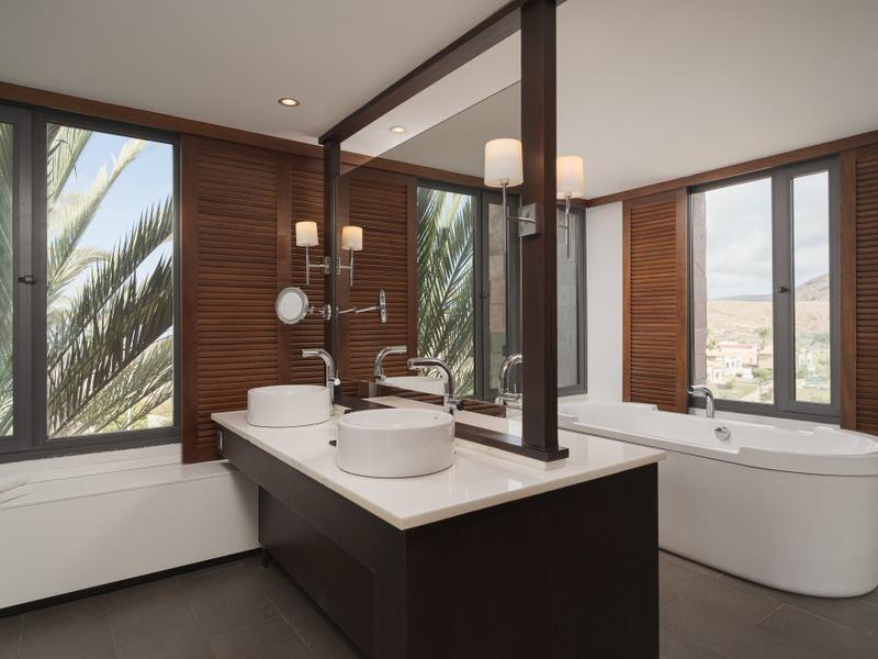 Serenity Suite Salobre Hotel Resort & Serenity Maspalomas Serenity Suite Salobre Hotel Resort & Serenity Maspalomas